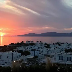 https://luxury-house-mykonos.hotels-in-mykonosisland.net